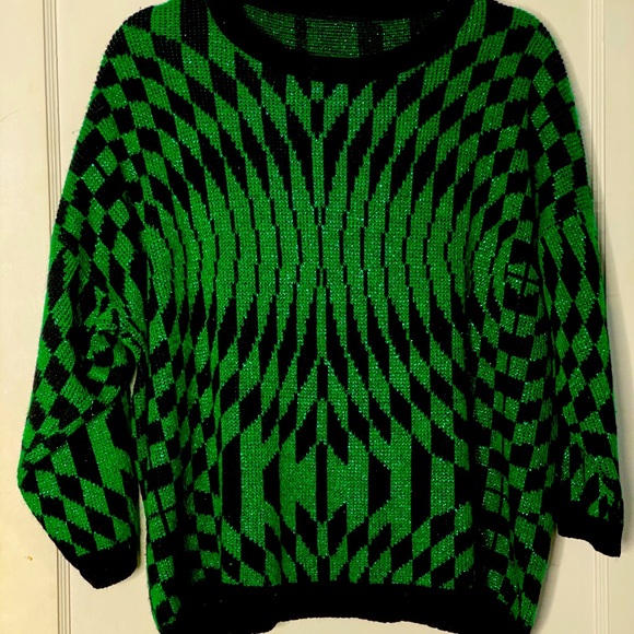 Sweaters - Green festive sweater